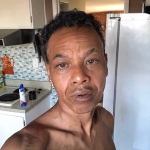 Meet your Posher, Elijah